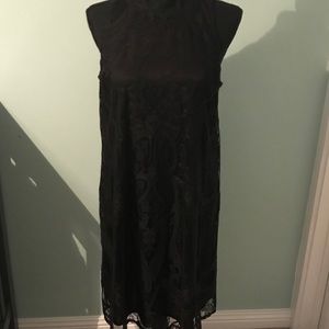 *LIKE NEW* Beautiful black lace fully lined dress